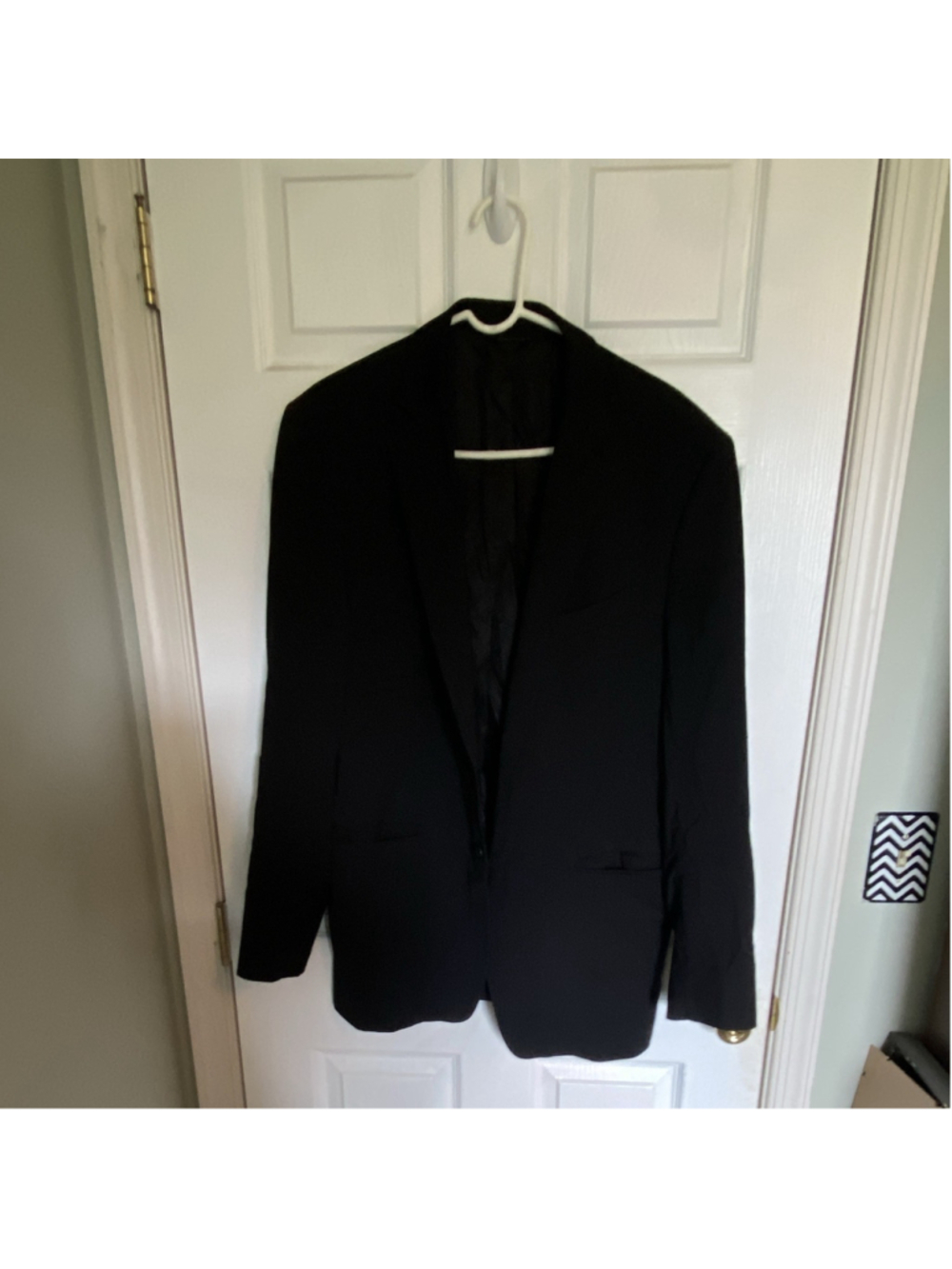 Banana Republic Men’s Black Worsted Wool Modern Fit 2-Button Notch Blazer 42R - Picture 2 of 10